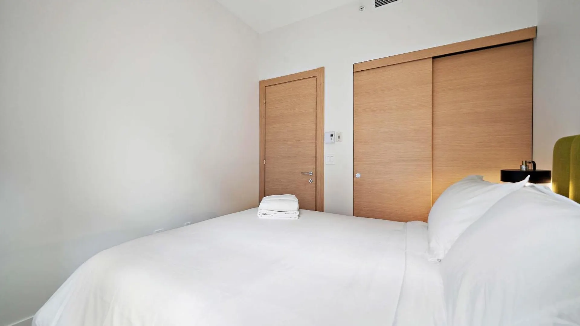 The Nomad Saint Jacques Apartment Montreal