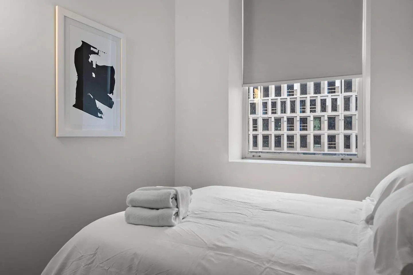 The Nomad Saint Jacques Apartment Montreal