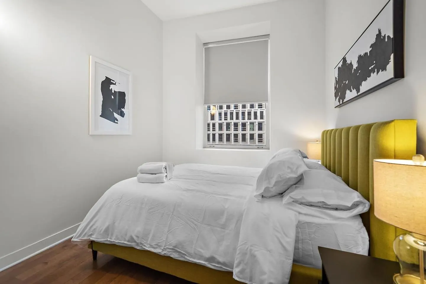 The Nomad Saint Jacques Apartment Montreal