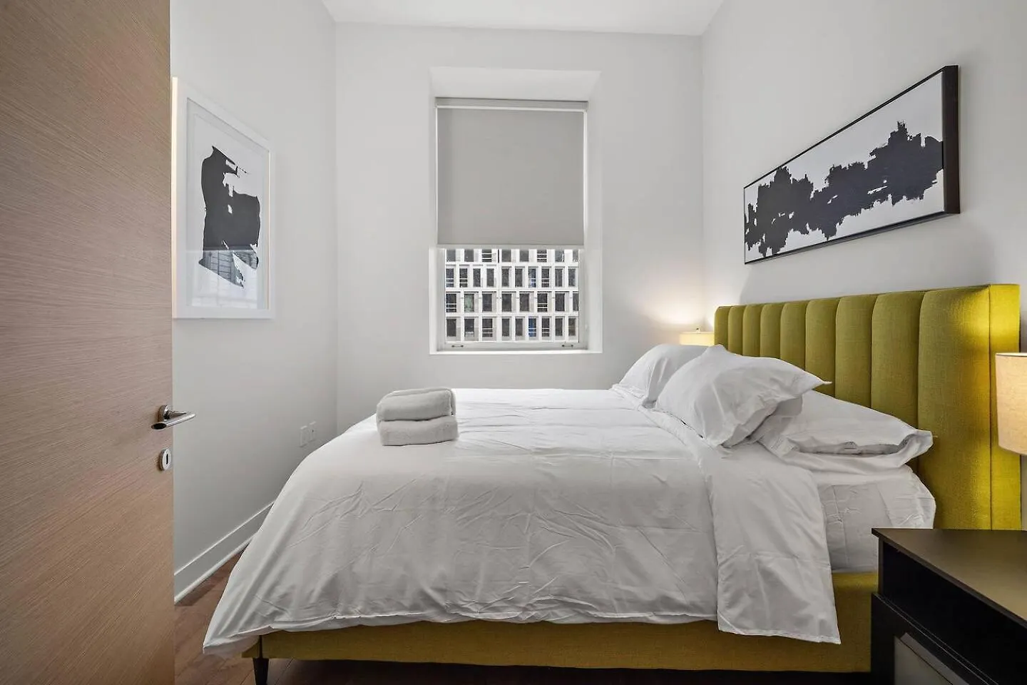 The Nomad Saint Jacques Apartment Montreal