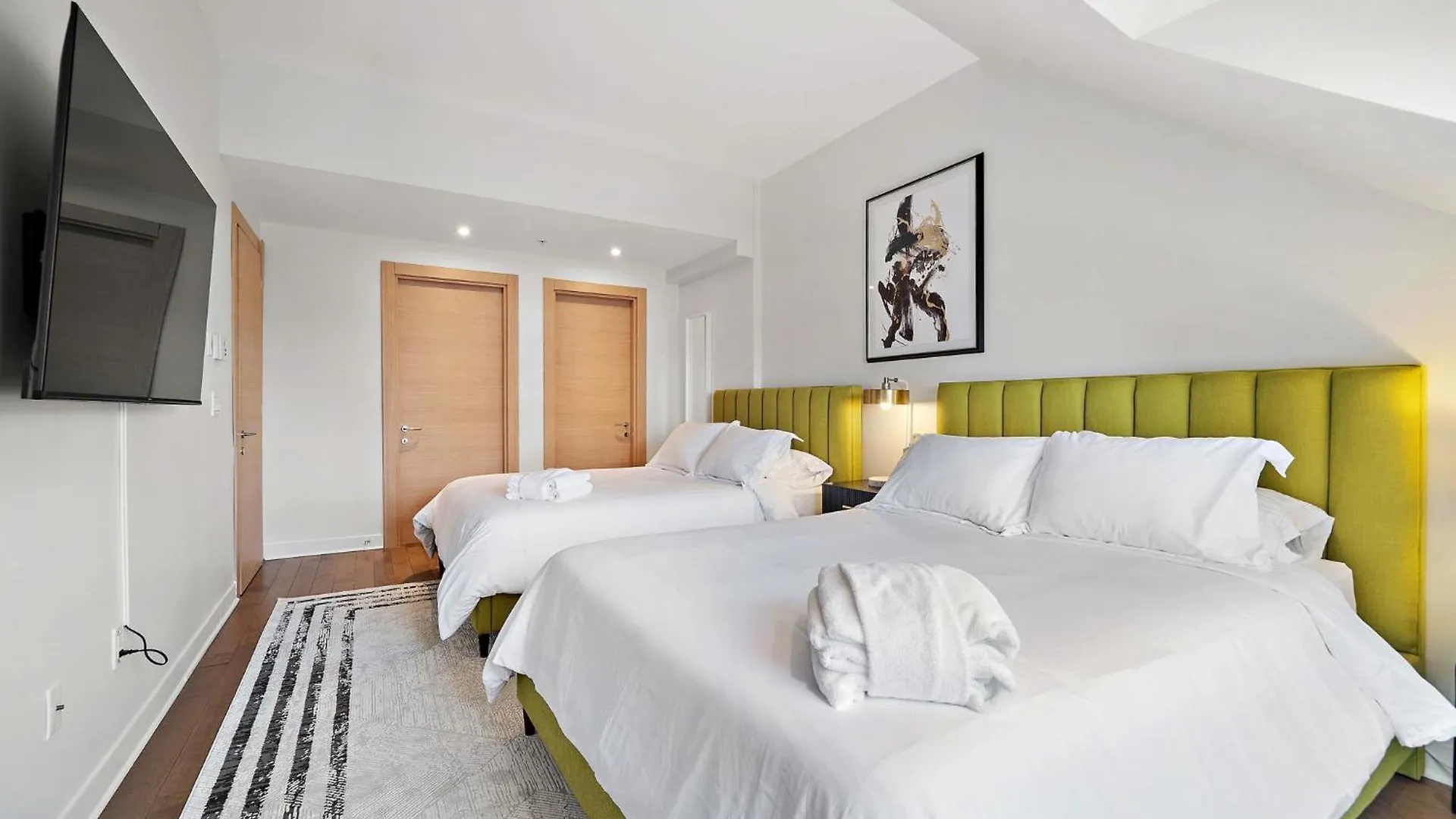 The Nomad Saint Jacques Apartment Montreal Canada