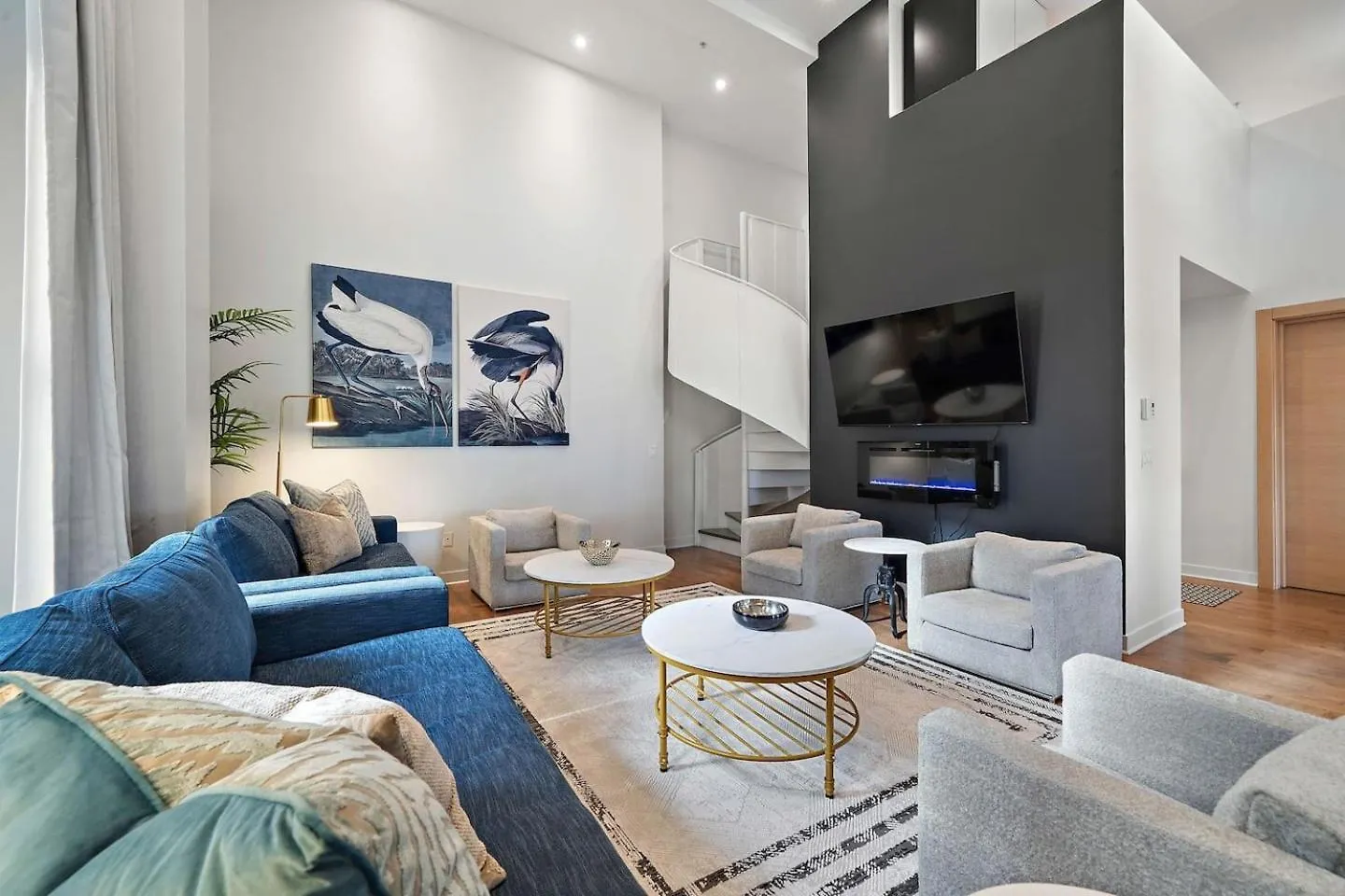 The Nomad Saint Jacques Apartment Montreal Canada