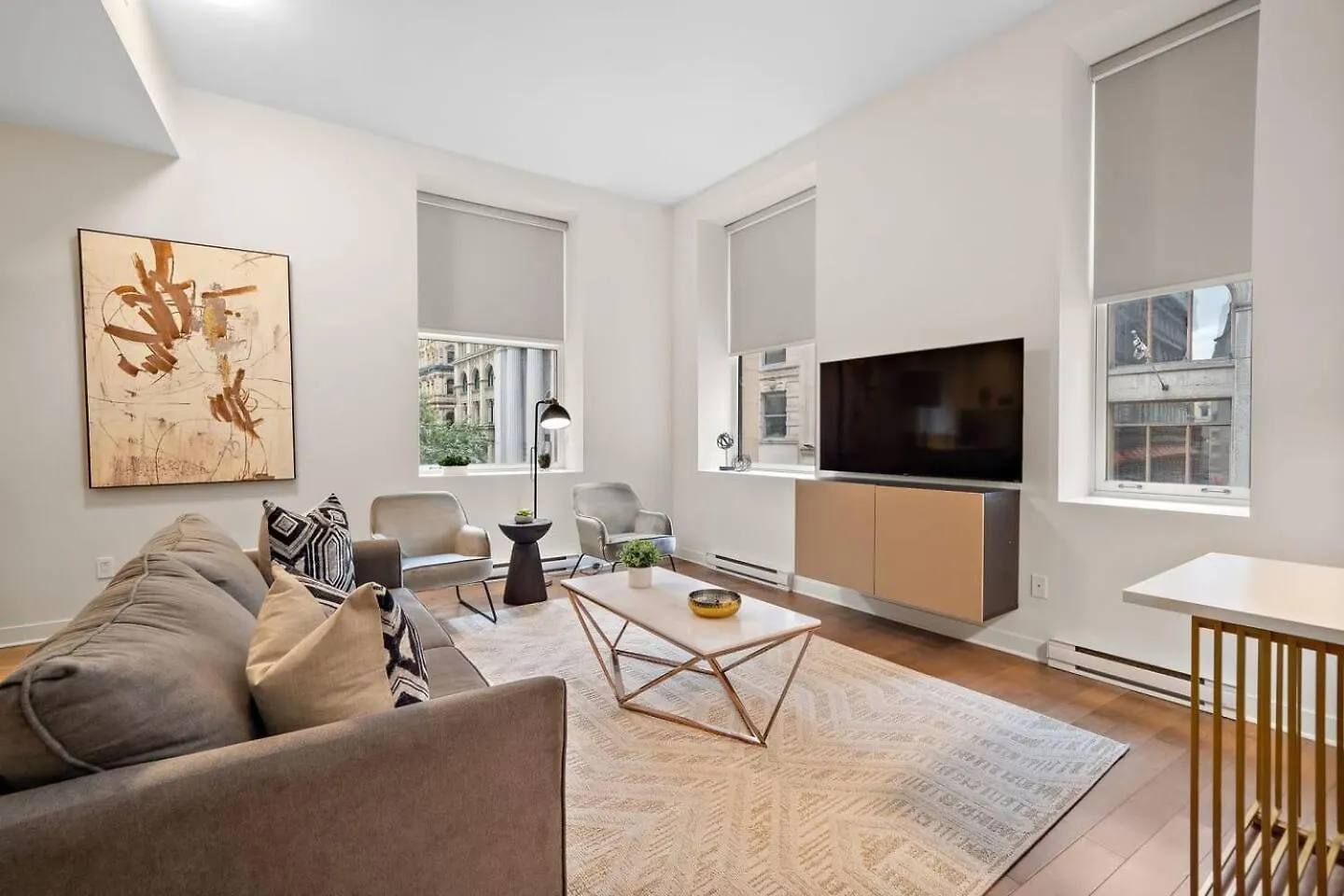 The Nomad Saint Jacques Apartment Montreal