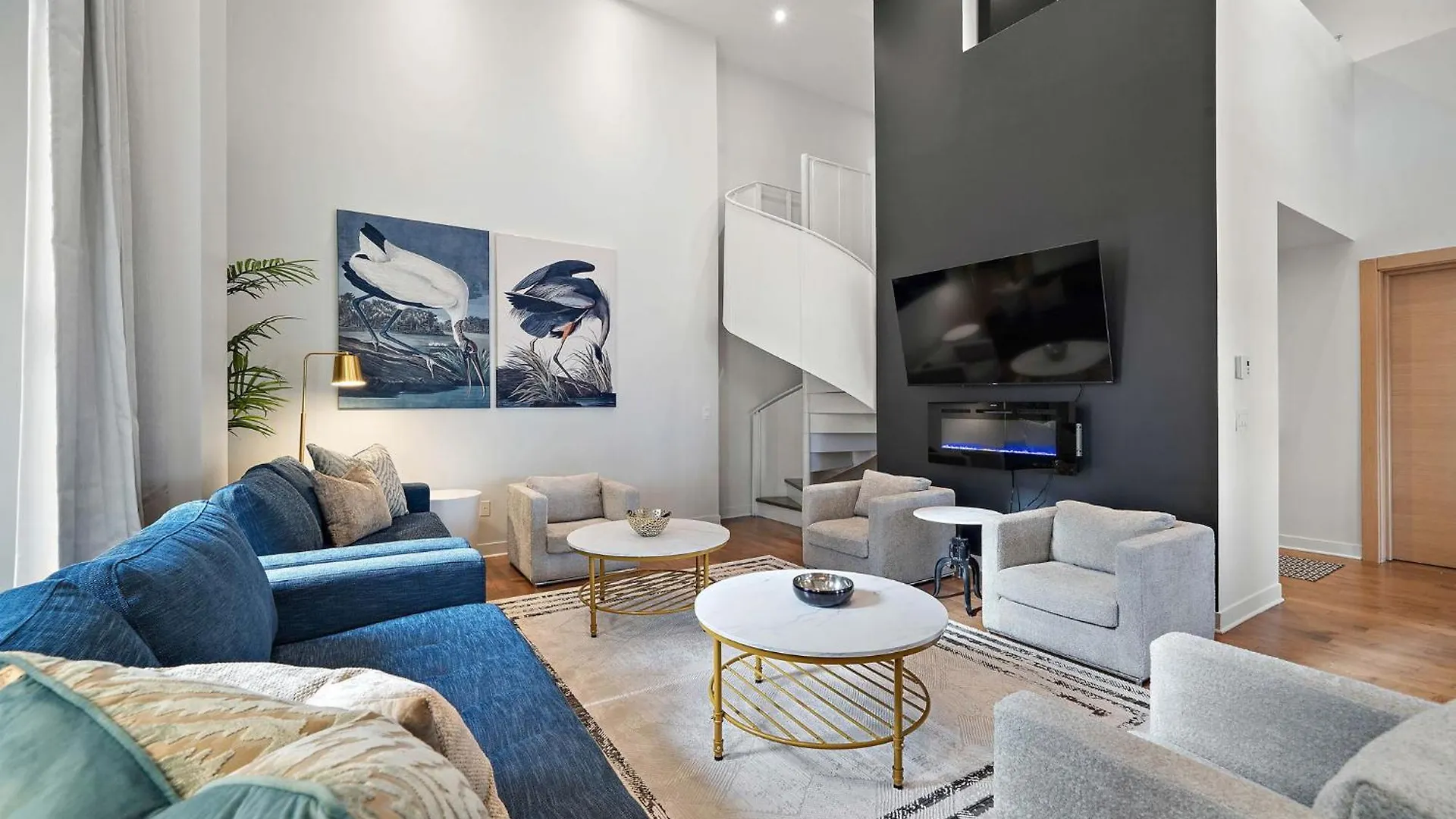 The Nomad Saint Jacques Apartment Montreal