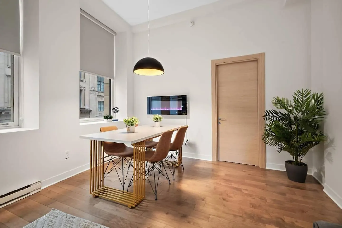 The Nomad Saint Jacques Apartment Montreal